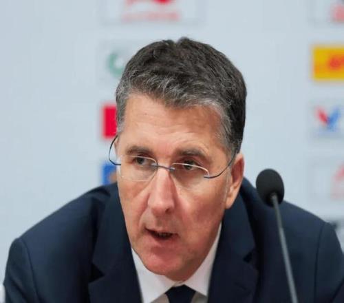 激战连珠,德篮甲中流,砥柱球队巅,BB贝博艾弗森体育官网,BB,SPORTS,BB贝博艾弗森体育中国官网,BB体育平台,BB贝博艾弗森体育服务