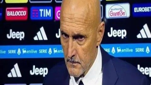 “2020-2021英超赛季第29轮：精彩瞬间集锦回顾”